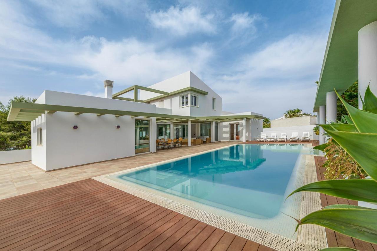 Villa Santandria Grupo Seranova Luxury Hotel シウタデリャ エクステリア 写真